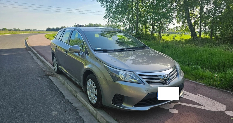 Toyota Avensis cena 32400 przebieg: 280000, rok produkcji 2014 z Chełmek małe 254